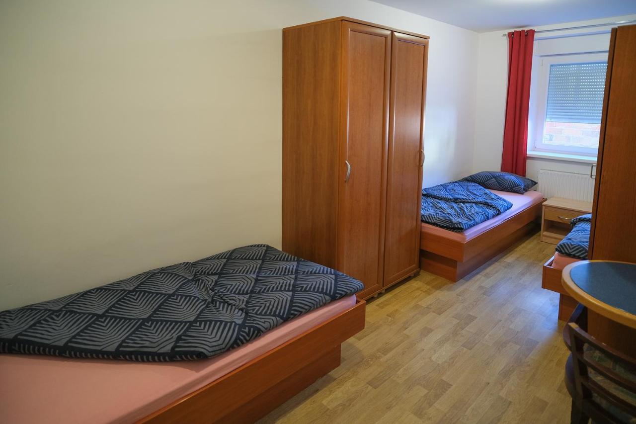 Sostanj Velenje Ravne Sobe Rooms Vrtacnik D O O Екстер'єр фото