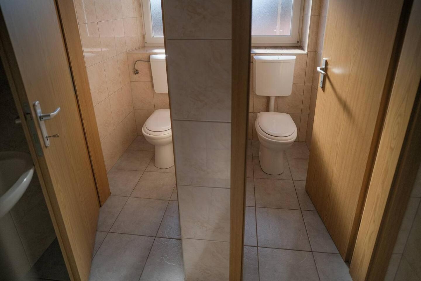 Sostanj Velenje Ravne Sobe Rooms Vrtacnik D O O Екстер'єр фото