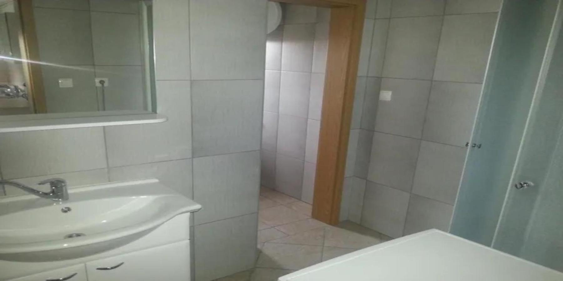 Sostanj Velenje Ravne Sobe Rooms Vrtacnik D O O Екстер'єр фото