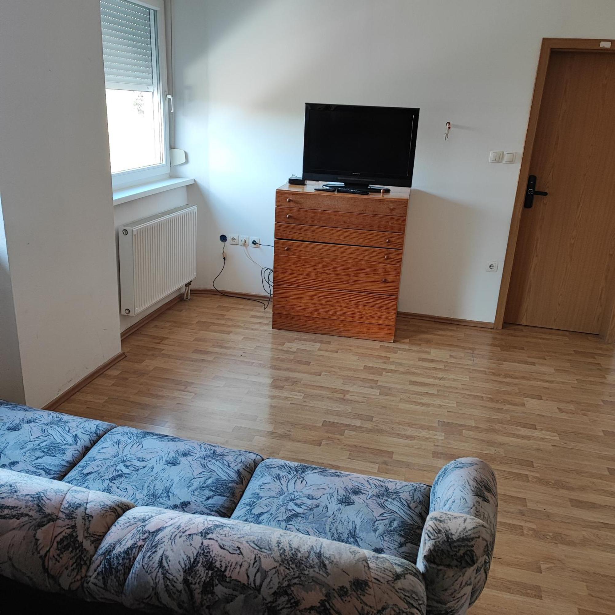 Sostanj Velenje Ravne Sobe Rooms Vrtacnik D O O Екстер'єр фото